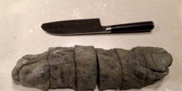 черные булочки