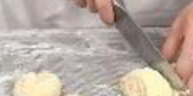 картофельные булочки с луком