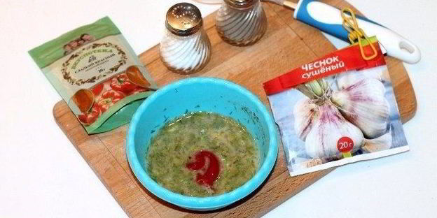 хрустящие булочки с яйцом и крабовыми палочками