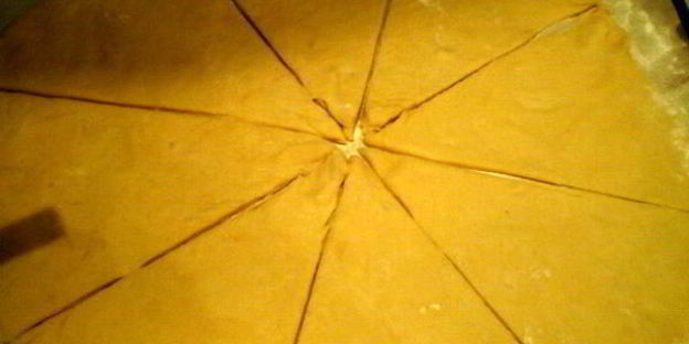 круассаны с мясом