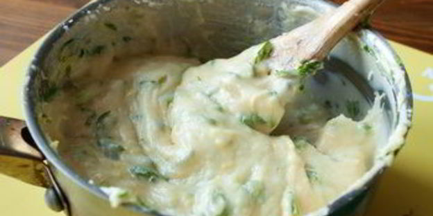 лимонные заварные булочки с зеленью