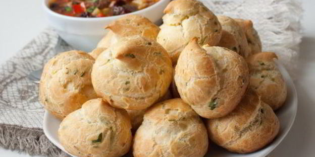 лимонные заварные булочки с зеленью