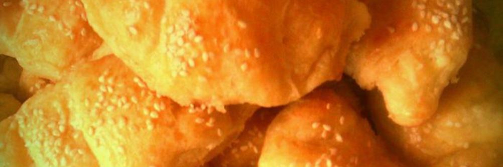 Очень сырные булочки-рулетики