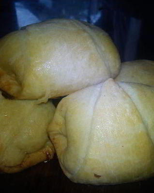 Слоеные булочки с творогом