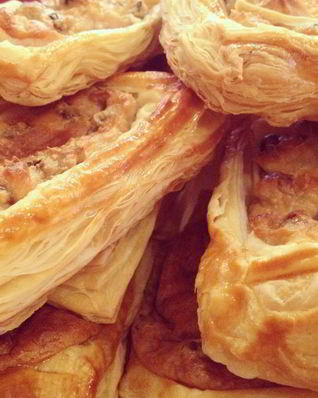 Слоеные ватрушки