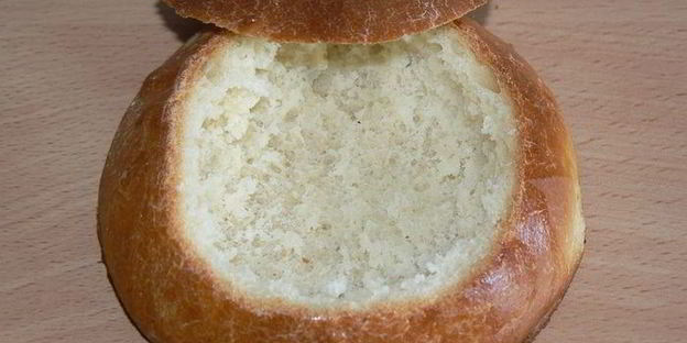 ужин в хлебной булочке