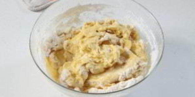 ватрушки с творогом, брынзой и зеленью