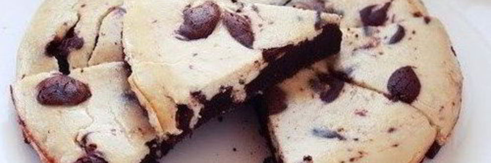 Брауни-чизкейк шоколадно-банановый