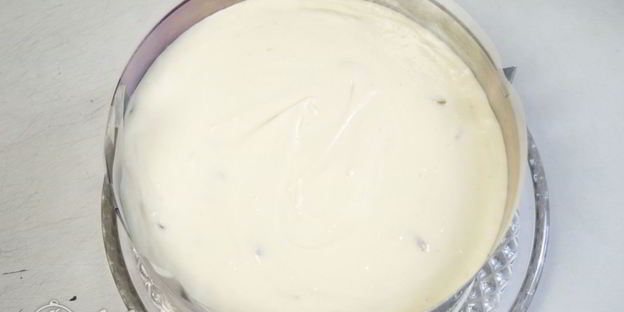 чизкейк без выпечки с карамелизированными грушами