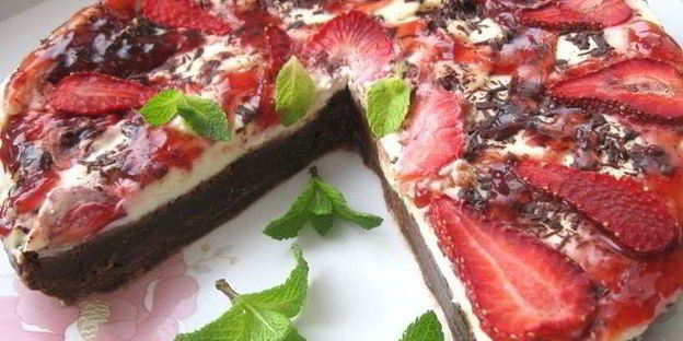 чизкейк клубника с шоколадом