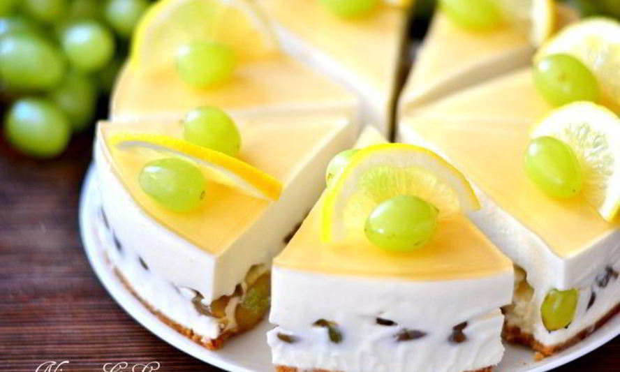 Рецепт чизкейка с белым вином и виноградом