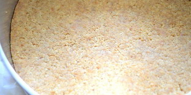 чизкейк с белым вином и виноградом