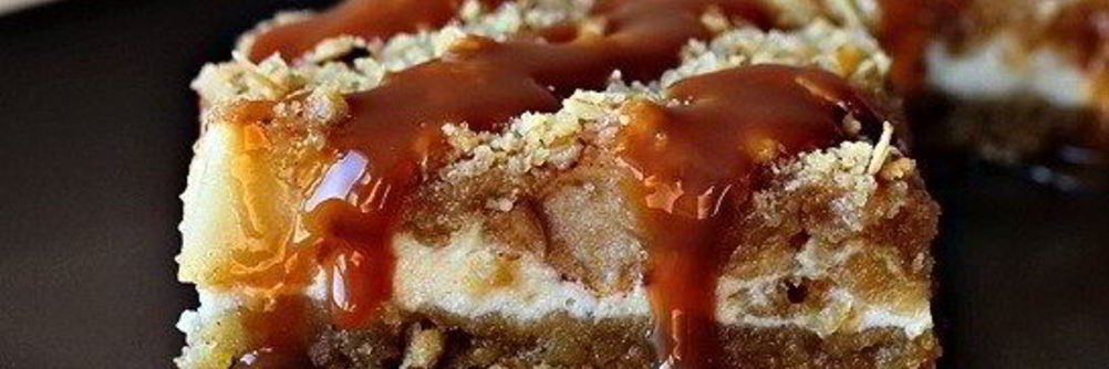 Чизкейк с хлопьями и яблоками