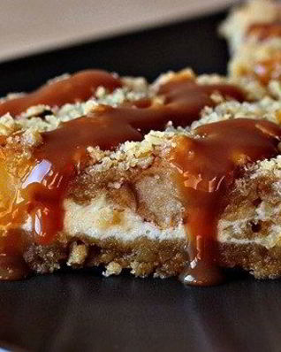 Чизкейк с хлопьями и яблоками