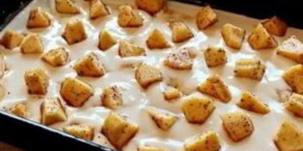 чизкейк с хлопьями и яблоками