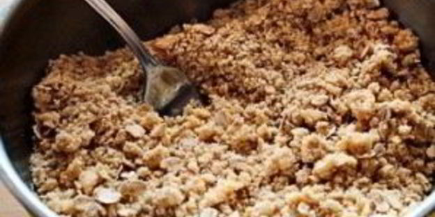 чизкейк с хлопьями и яблоками