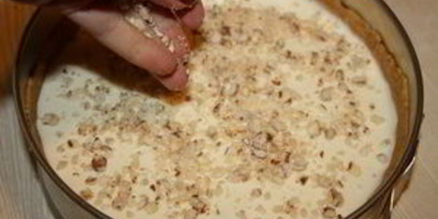 чизкейк с миндальным пралине