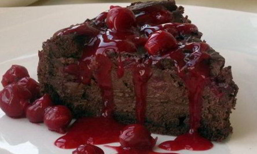 Рецепт чизкейка с шоколадом и вишней