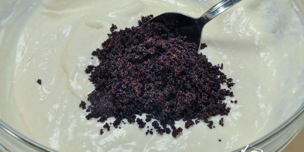 чизкейк с яблоками и маком