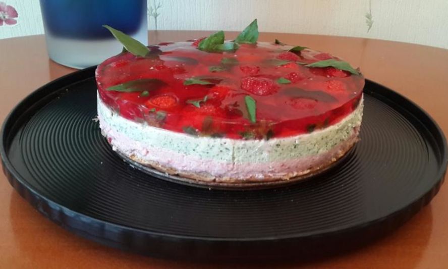 Рецепт клубнично-базиликового чизкейк