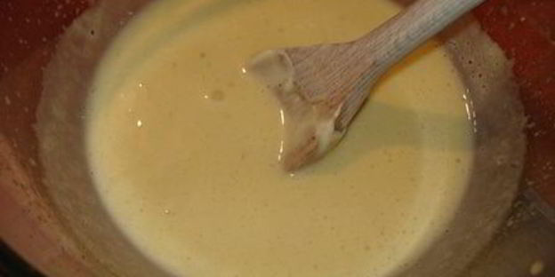 многослойный фисташковый чизкейк с малиной