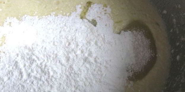 шоколадно-лимонный чизкейк со вкусом горького миндаля