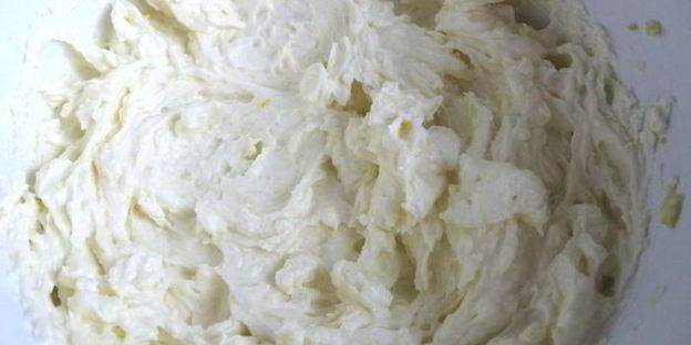 шоколадно-лимонный чизкейк со вкусом горького миндаля