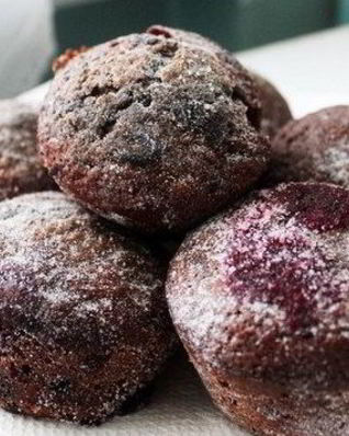 Черносмородиновые кексы