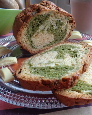 Инновационный кекс с белым шоколадом и спирулиной