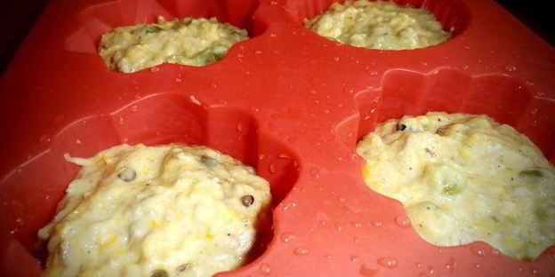 кабачковые кексы с виноградом и семечками