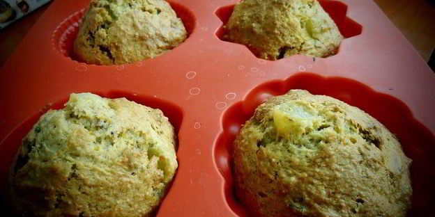 кабачковые кексы с виноградом и семечками