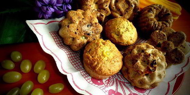 кабачковые кексы с виноградом и семечками