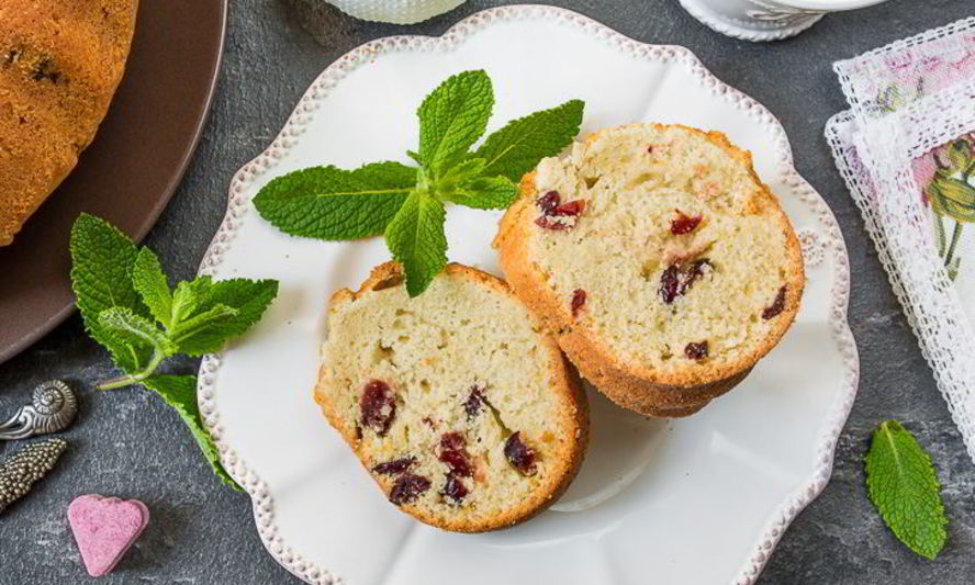 Рецепт кекса на шампанском с сушеной клюквой