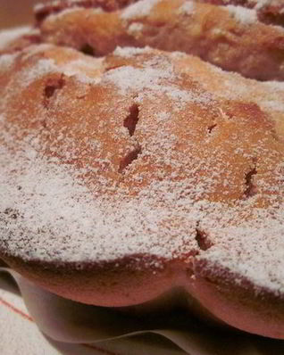 Кекс на земляничном йогурте