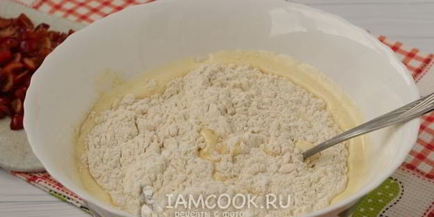 кекс с черешней