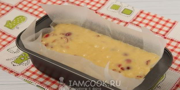 кекс с черешней