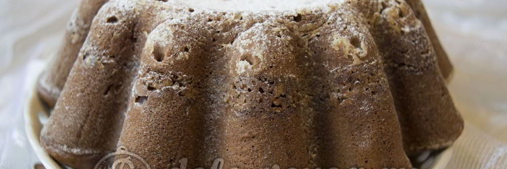 Кекс с орехами