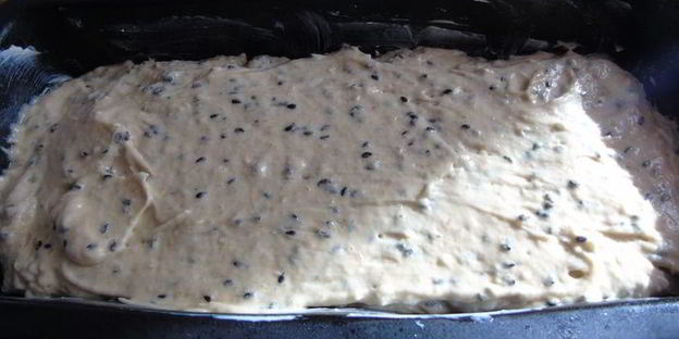 кекс с семенами черного кунжута