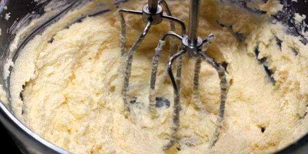 кекс столичный