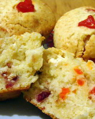 Кексы из белого шоколада и вяленых мандарин