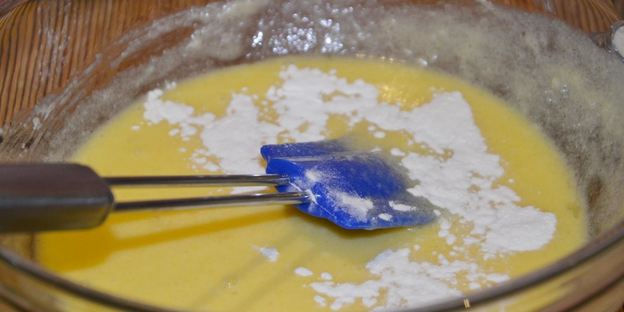 кексы из песочного теста с изюмом