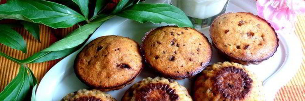 Кексы-маннички с творогом и бананом