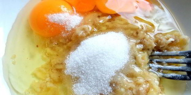 кексы-маннички с творогом и бананом