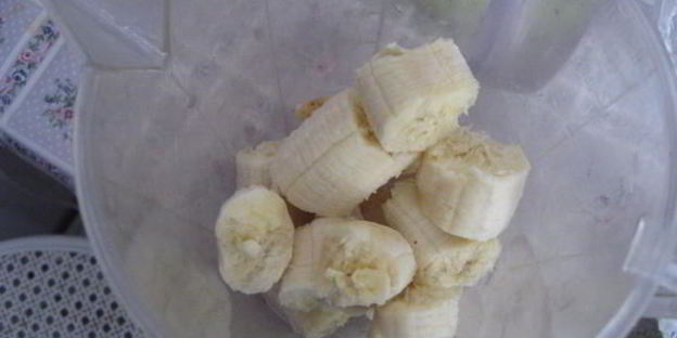 кексы постные из авокадо с финиками