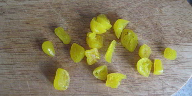 кексы постные из авокадо с финиками