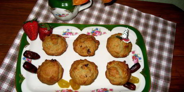 кексы постные из авокадо с финиками