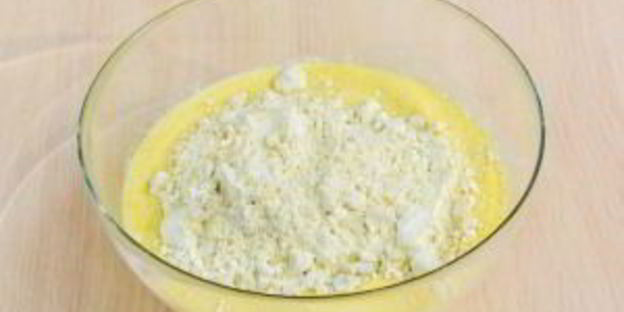 кексы с курагой и кукурузной мукой