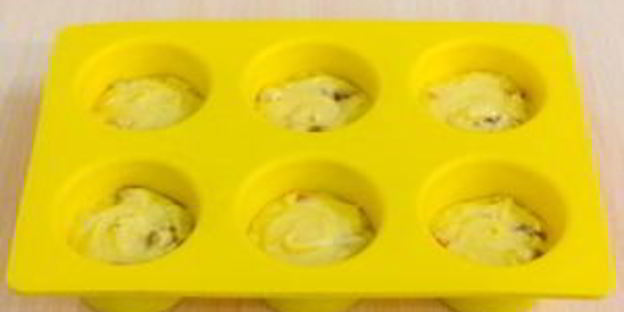 кексы с курагой и кукурузной мукой