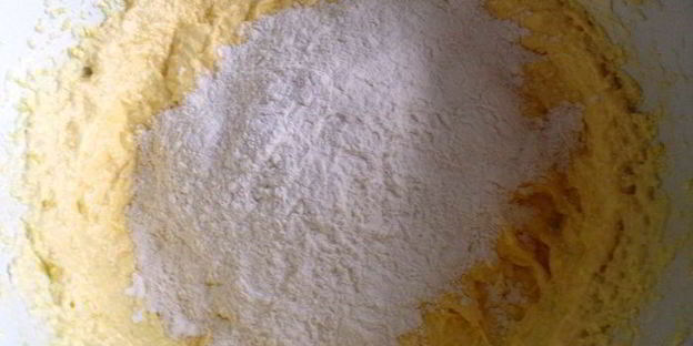 лимонный кекс в лимонной глазури