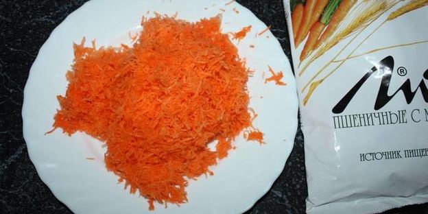 морковный кекс с отрубями